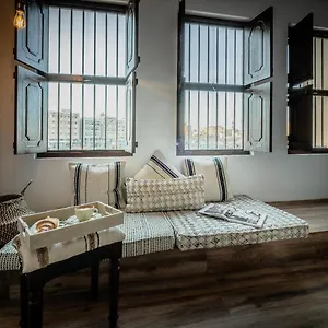 Bed & Breakfast Mazmi Casa, Dubai